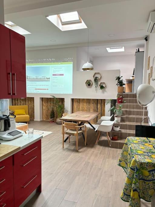 The Special Loft Plaza Castilla Madrid Extérieur photo